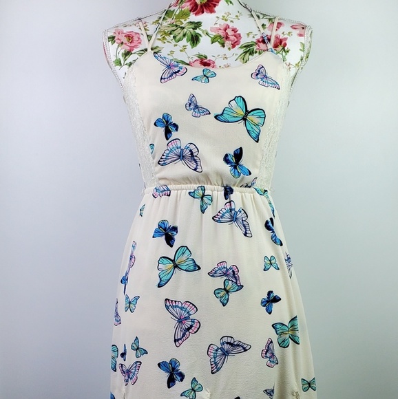 Candie's Dresses & Skirts - 🦋 Candies Cream Butterfly Maxi dress (M)